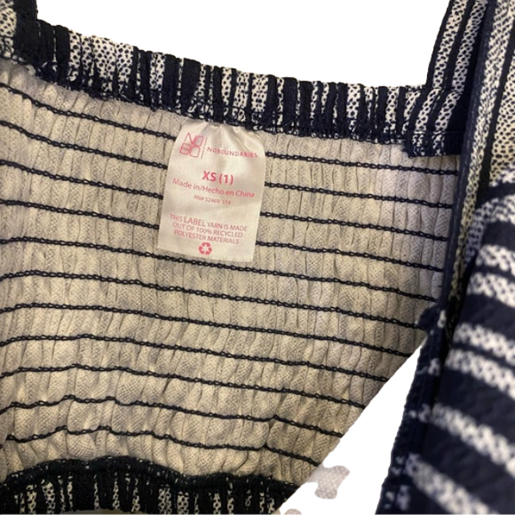 ♥️NOBO navy crop top xs - Picture 3 of 5